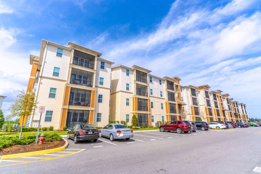 The Reserve At Clyde Morris Landings Apartments, 1361 N Clyde Morris Blvd, Daytona Beach, FL